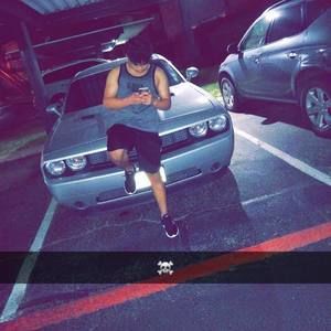 Meet your Posher, Esteban